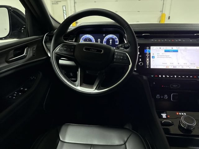 New 2026 Jeep Grand Cherokee Limited AWD/4WD image 11