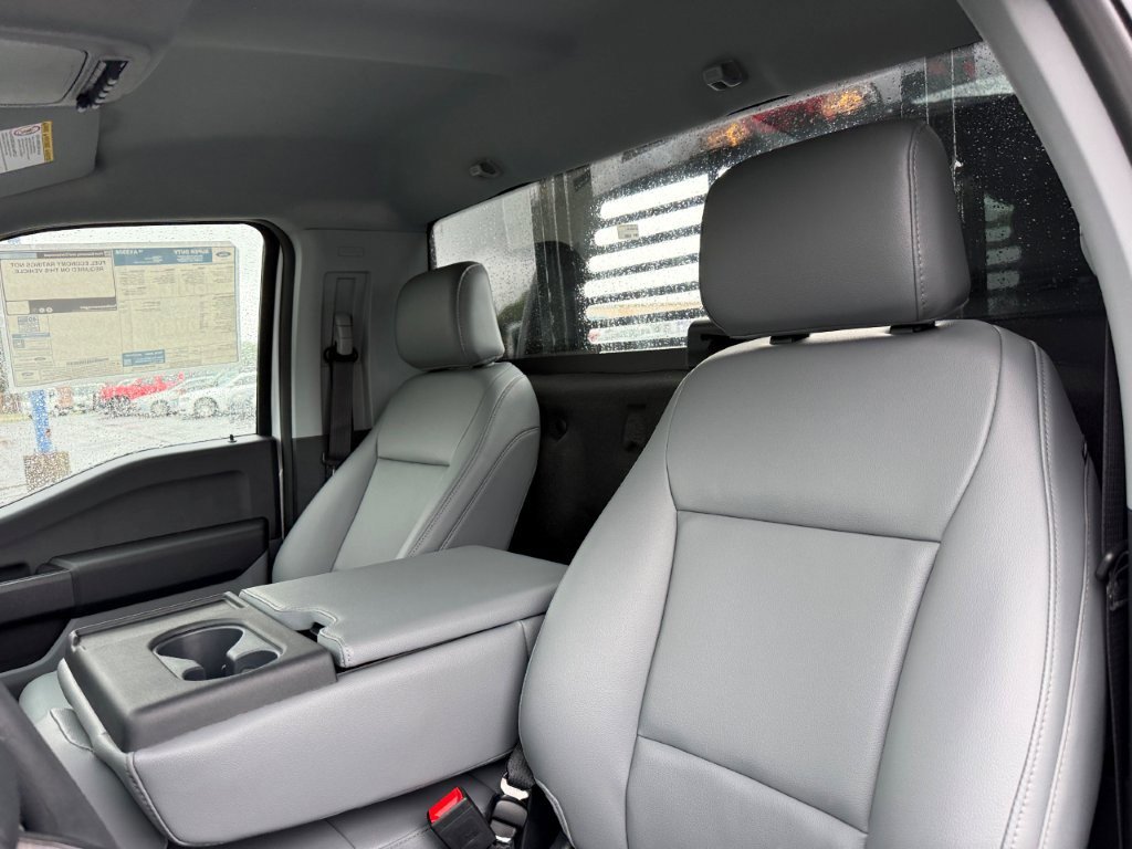 New 2026 Ford F550 2WD Regular Cab Super Duty image 14