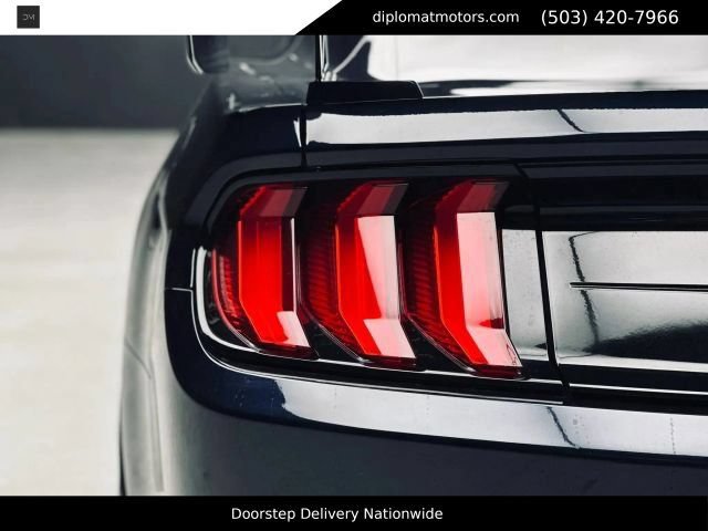 Used 2021 Ford Mustang Shelby GT500 w/ Carbon Fiber Track Pack RWD image 15