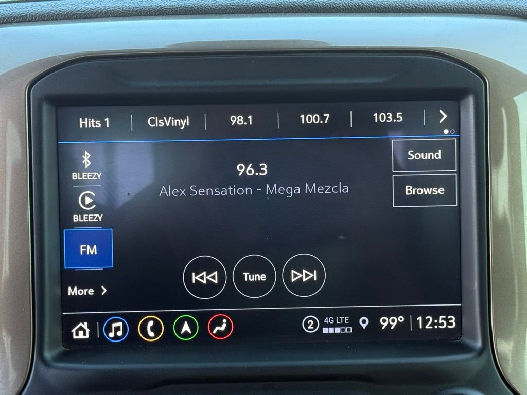 Used 2023 Chevrolet Silverado 2500 High Country w/ Safety Package II image 35