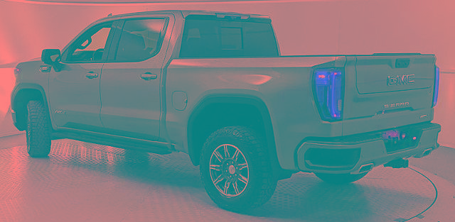 Used 2024 GMC Sierra 1500 AT4 w/ Technology Package image 4