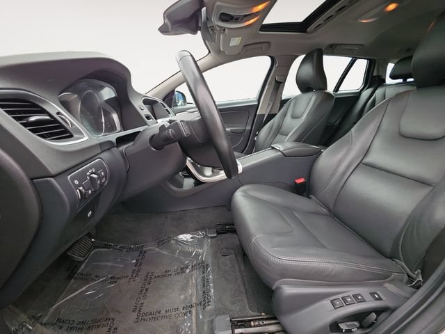 Used 2016 Volvo V60 T5 Premier AWD/4WD image 9