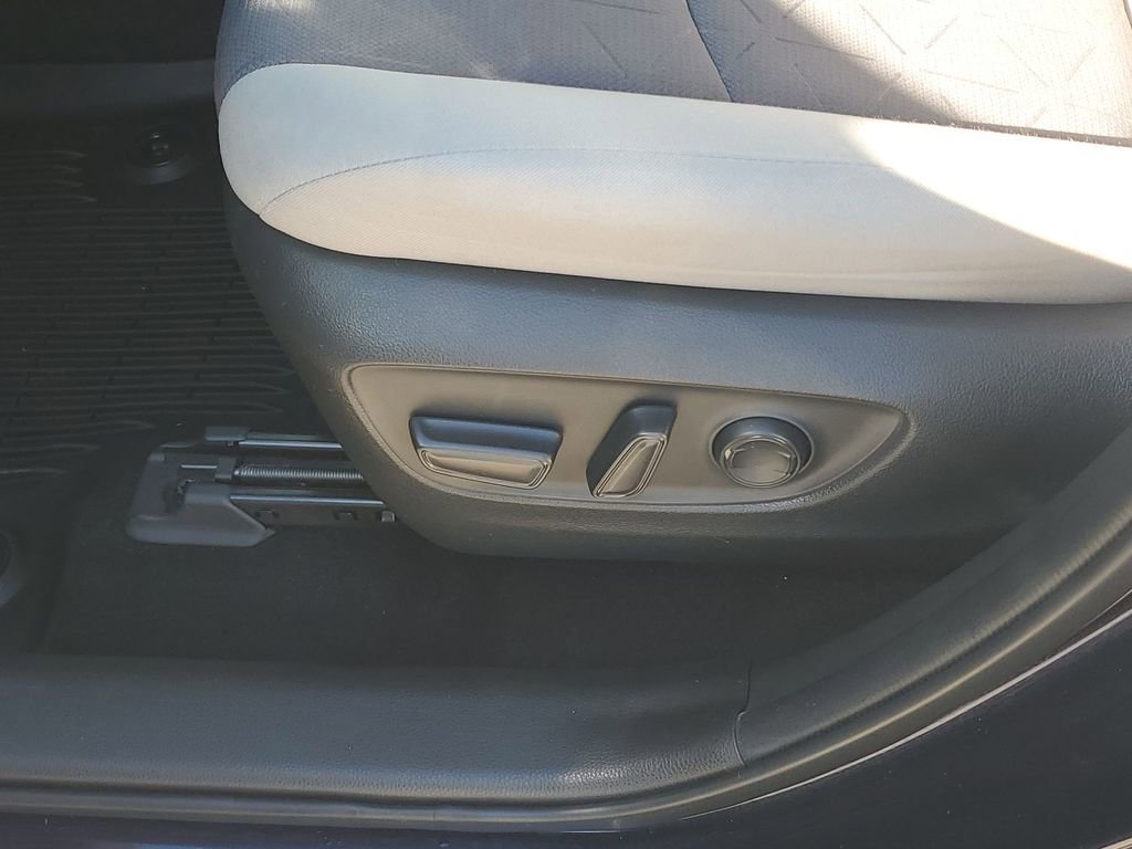 Certified 2021 Toyota RAV4 XLE w/ Convenience Package image 29