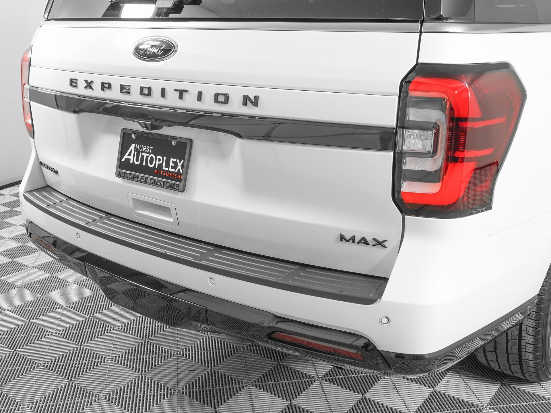 Used 2024 Ford Expedition Max Limited image 37