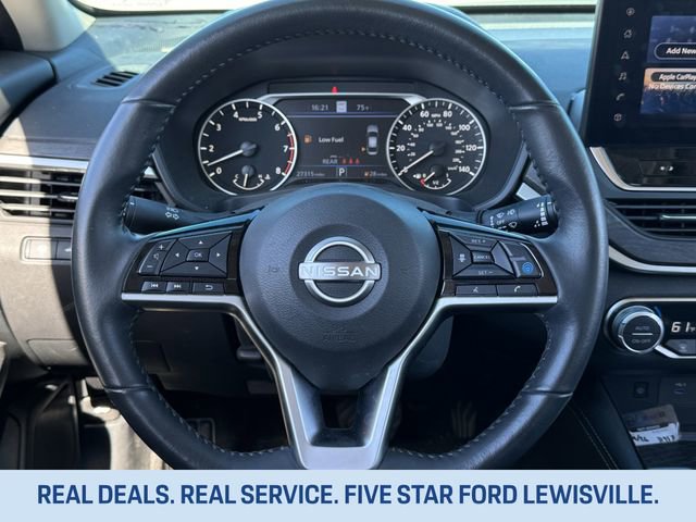 Used 2024 Nissan Altima 2.5 SL FWD image 11