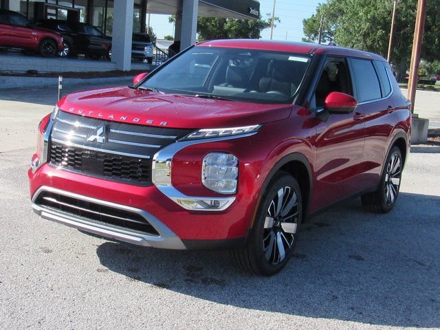 New 2025 Mitsubishi Outlander SE image 6