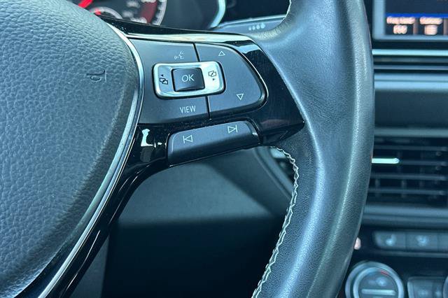 Used 2019 Volkswagen Jetta R-Line FWD image 25