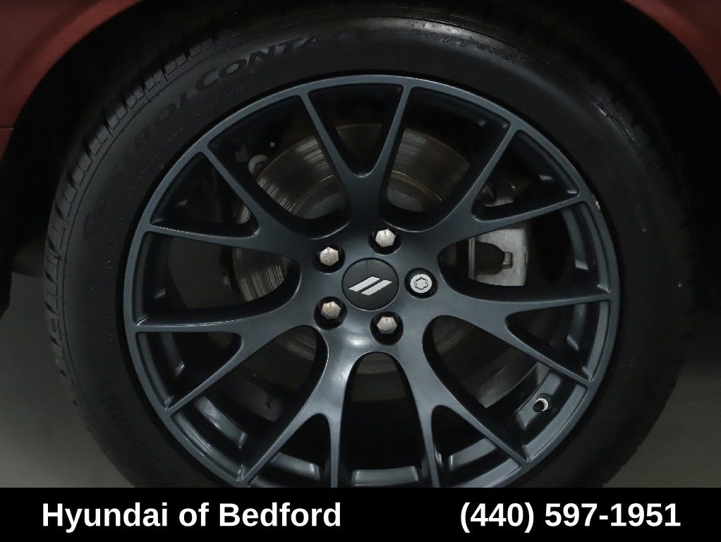 Used 2022 Dodge Challenger R/T w/ Blacktop Package RWD image 10
