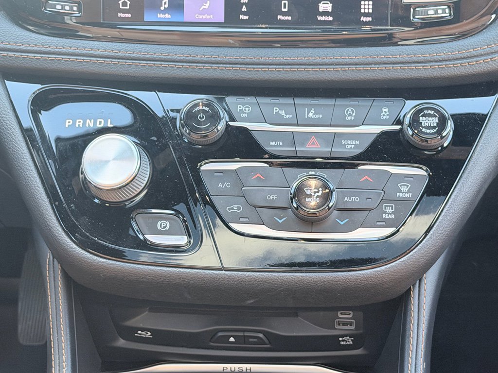 Used 2022 Chrysler Pacifica Pinnacle image 20