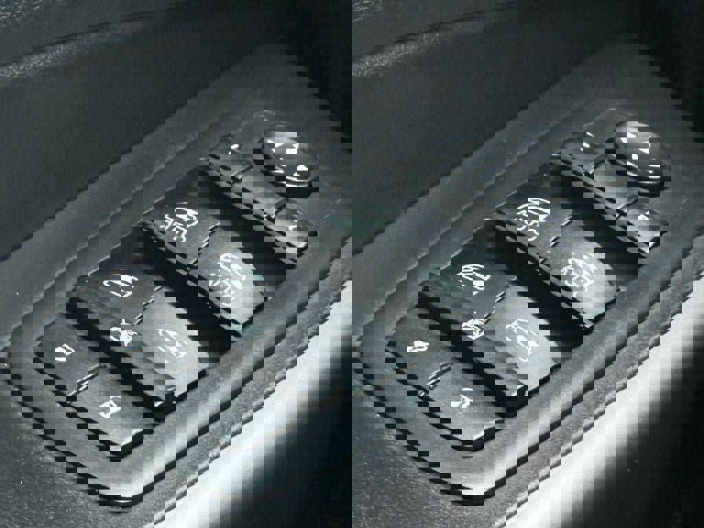 Used 2021 Jeep Cherokee Latitude Lux image 18