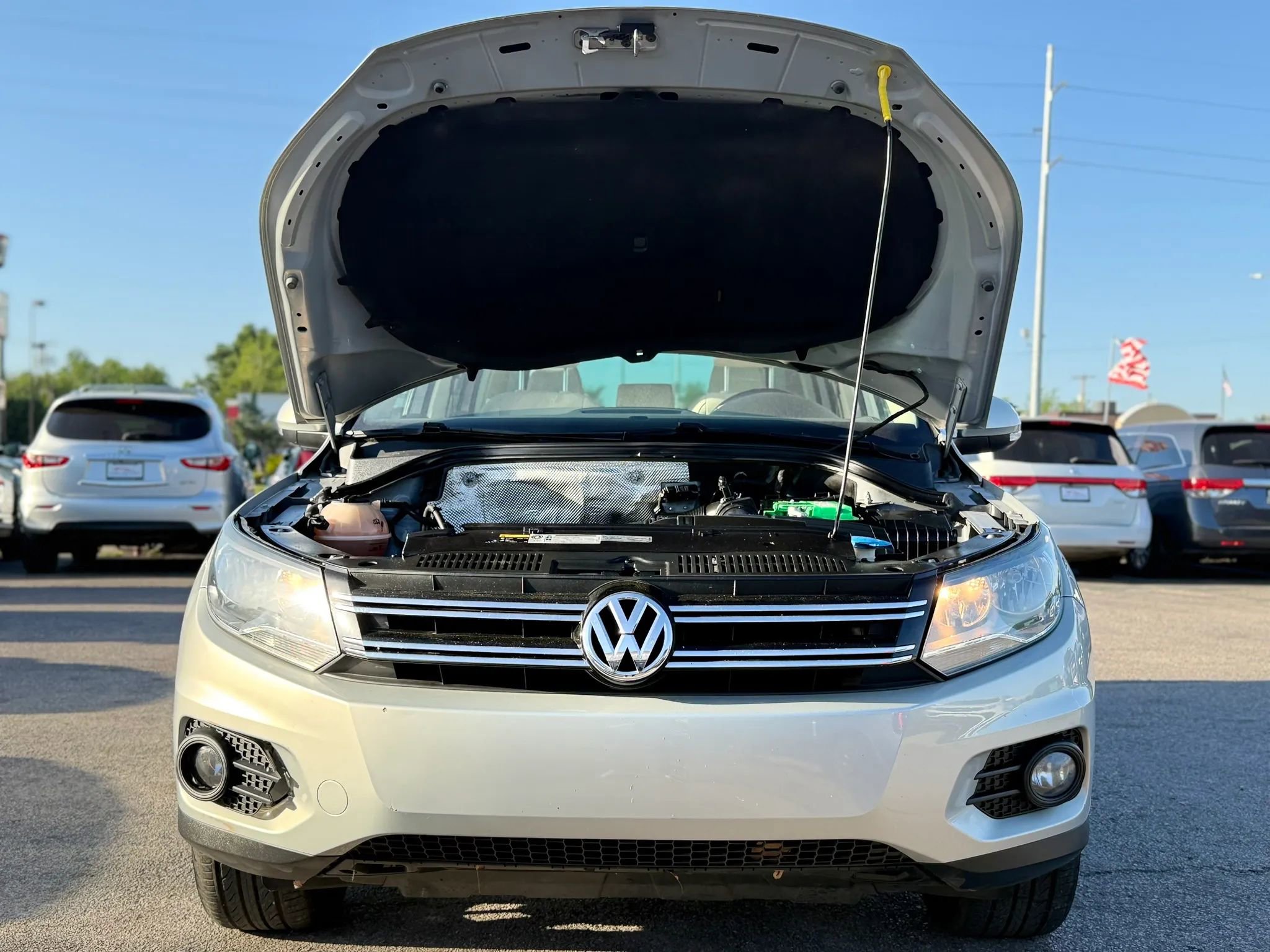Used 2014 Volkswagen Tiguan SEL FWD image 22
