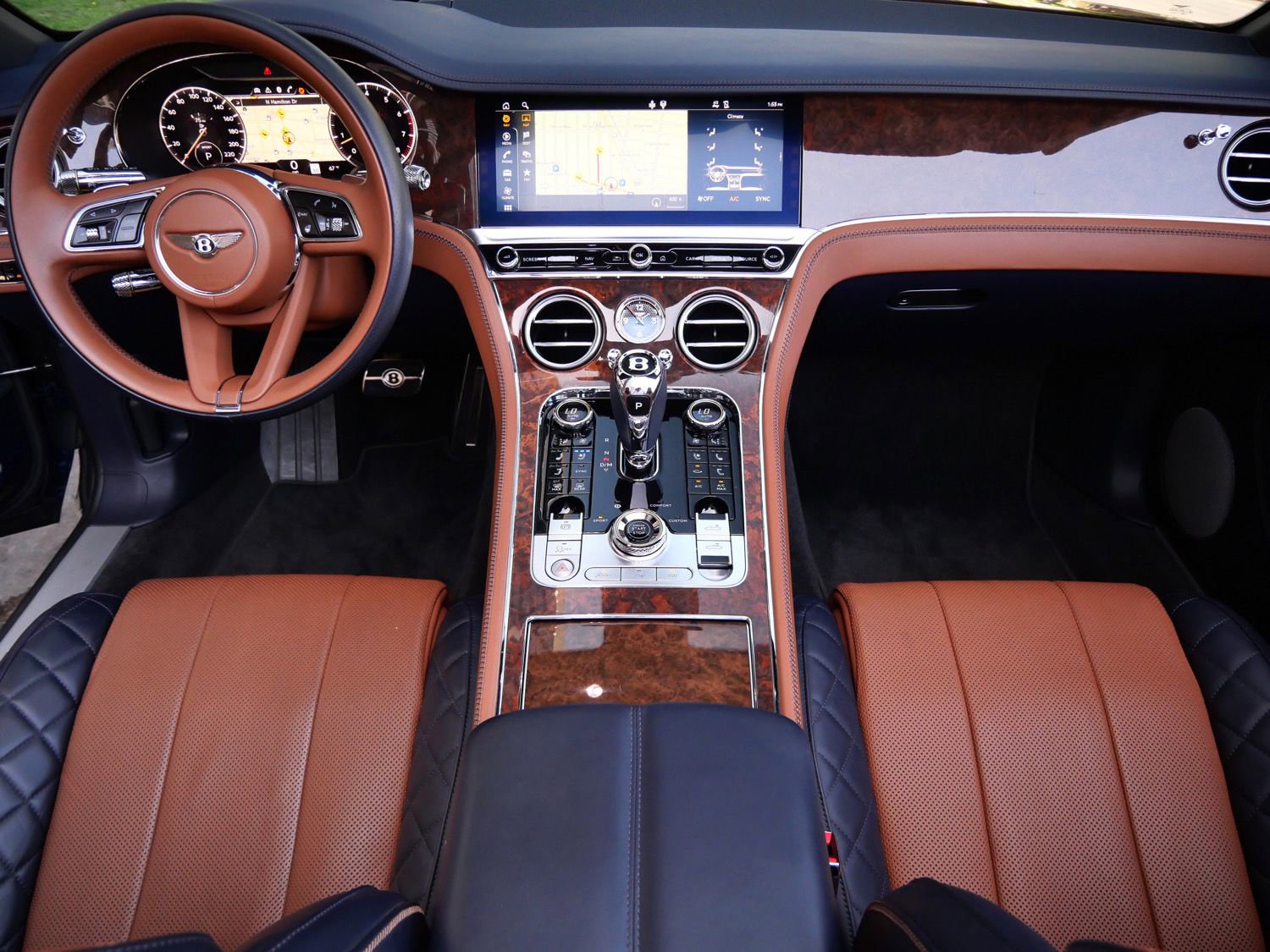 Used 2021 Bentley Continental GT Mulliner AWD/4WD image 4