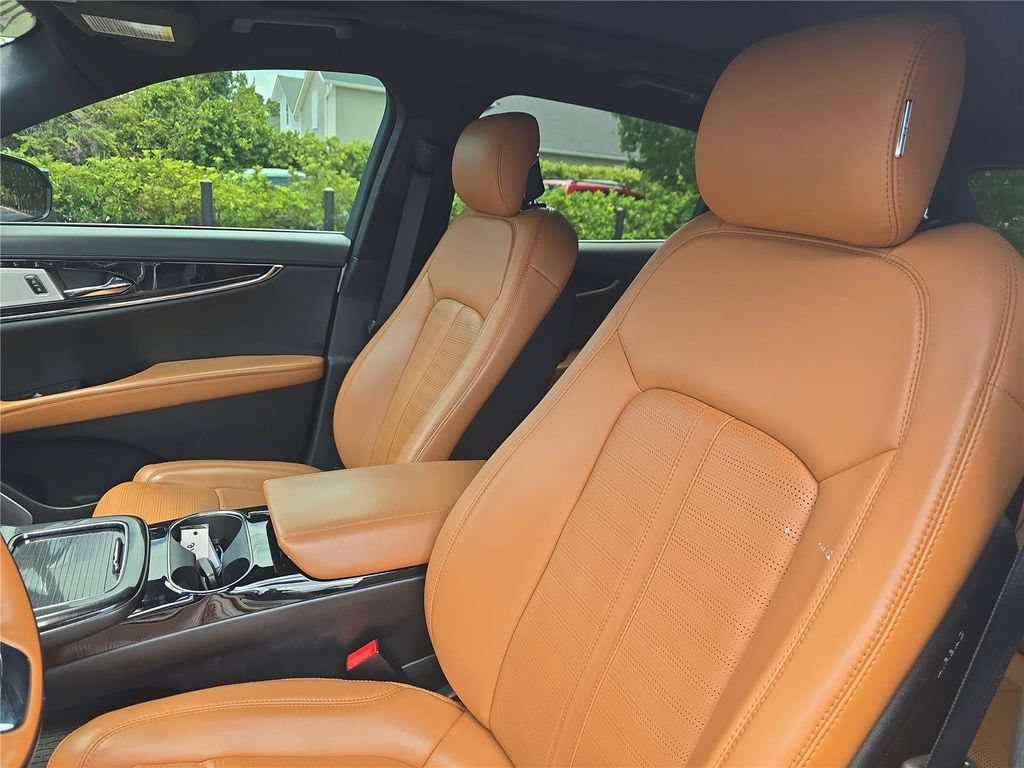 Certified 2023 Lincoln Nautilus Black Label w/ Class II Trailer Tow Package AWD/4WD image 17