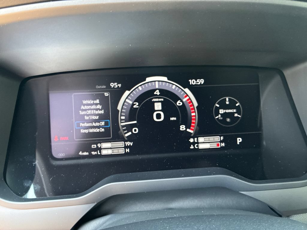 New 2026 Toyota Tundra Limited AWD/4WD image 39