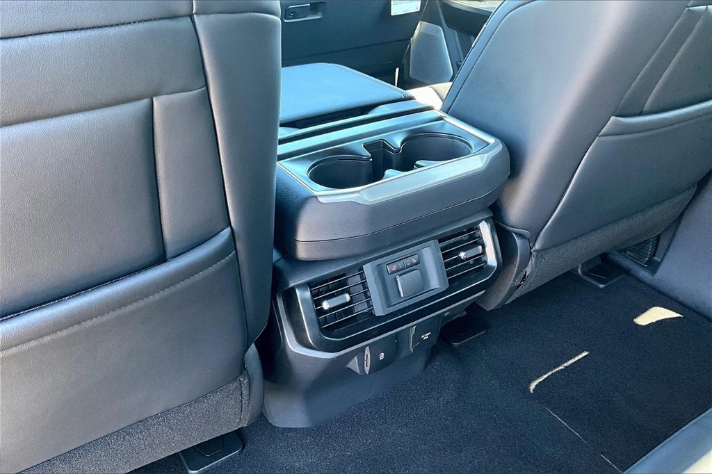 New 2025 Ford F150 Raptor image 17