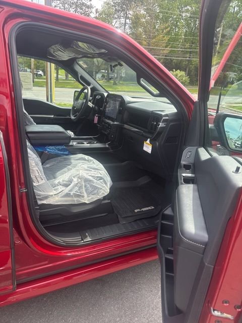 Used 2026 Ford F150 STX w/ F-150 LOBO Package AWD/4WD image 18