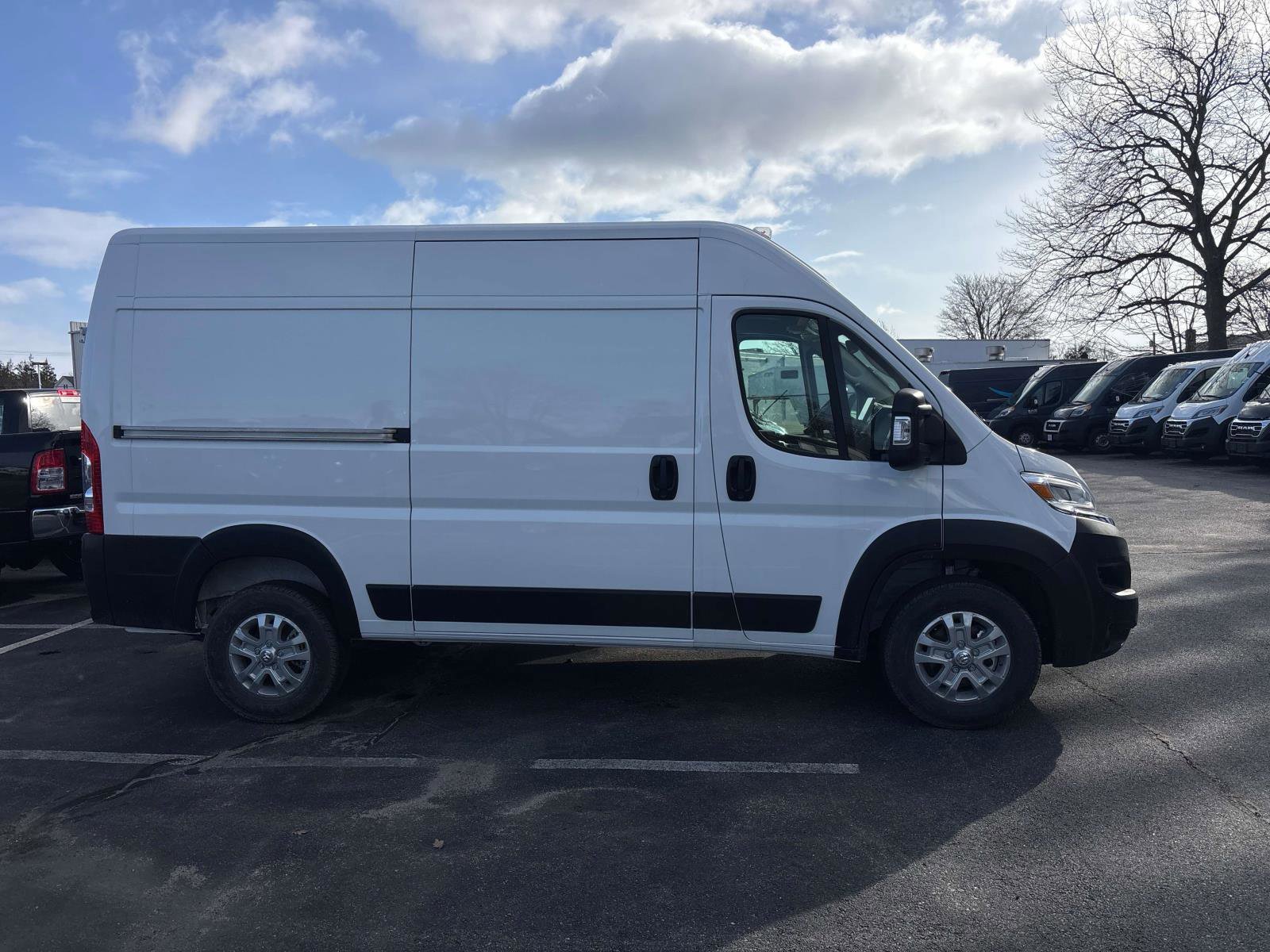 New 2025 RAM ProMaster 1500 w/ Quick Order Package 22H SLT+ image 2
