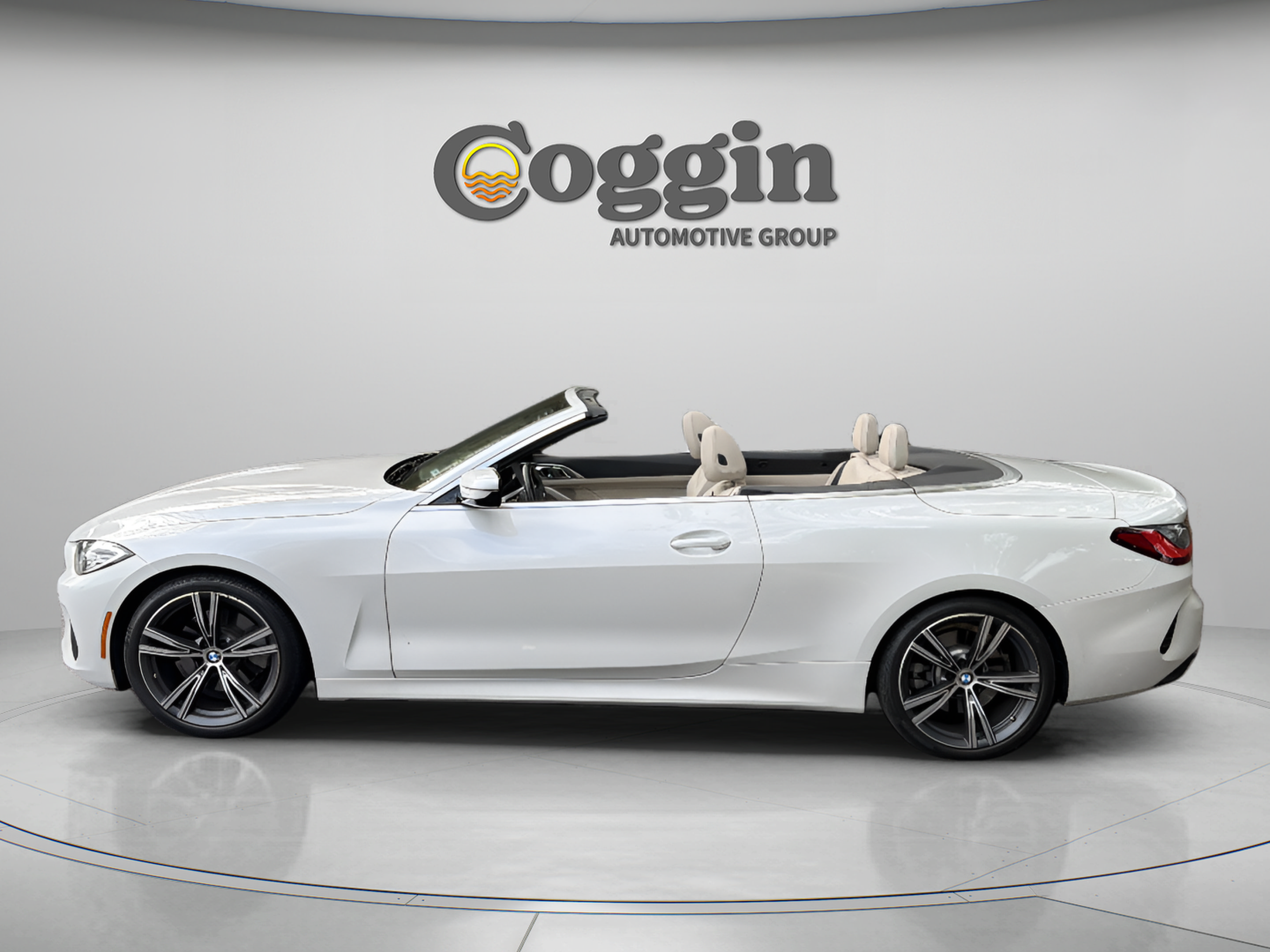 Used 2022 BMW 430i Convertible w/ Premium Package 2 RWD image 3