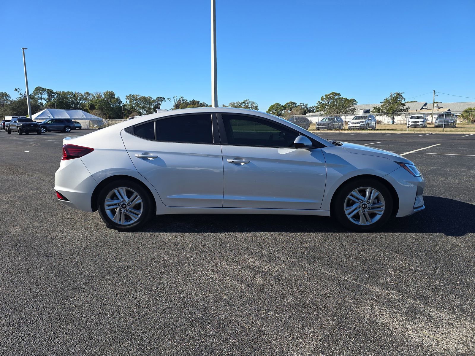 Used 2019 Hyundai Elantra Value Edition image 3