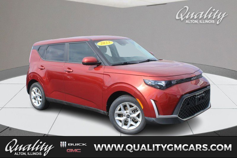 Used 2023 Kia Soul LX w/ LX Technology Package image 1