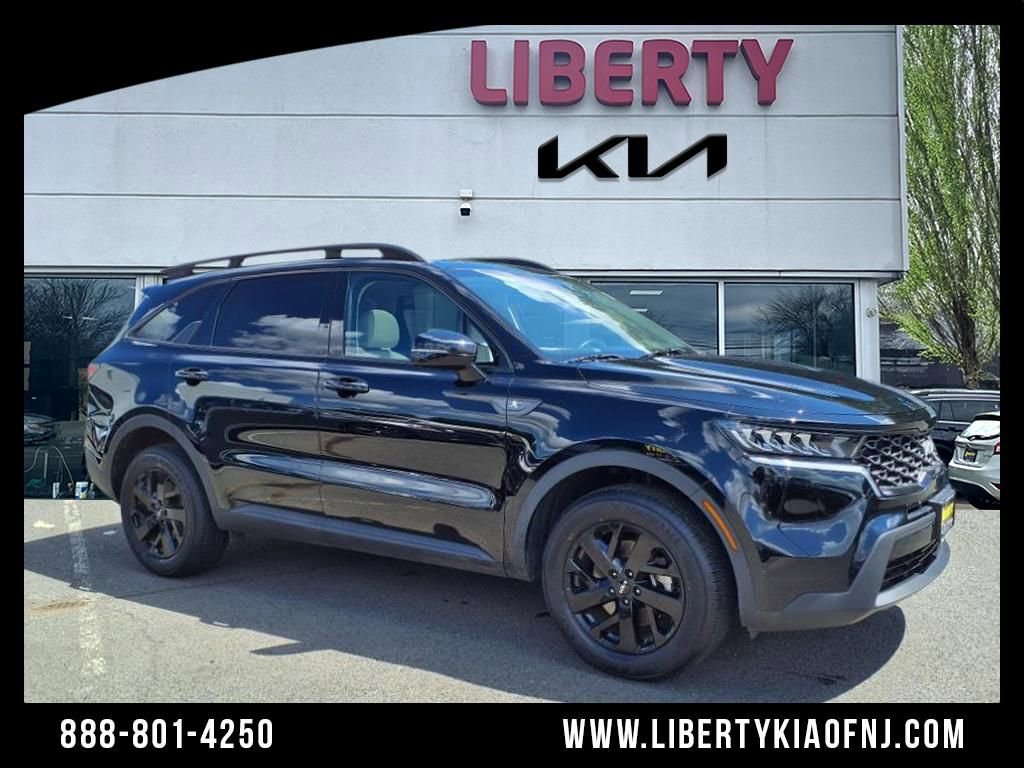 Certified 2022 Kia Sorento S w/ Panoramic Sunroof Package