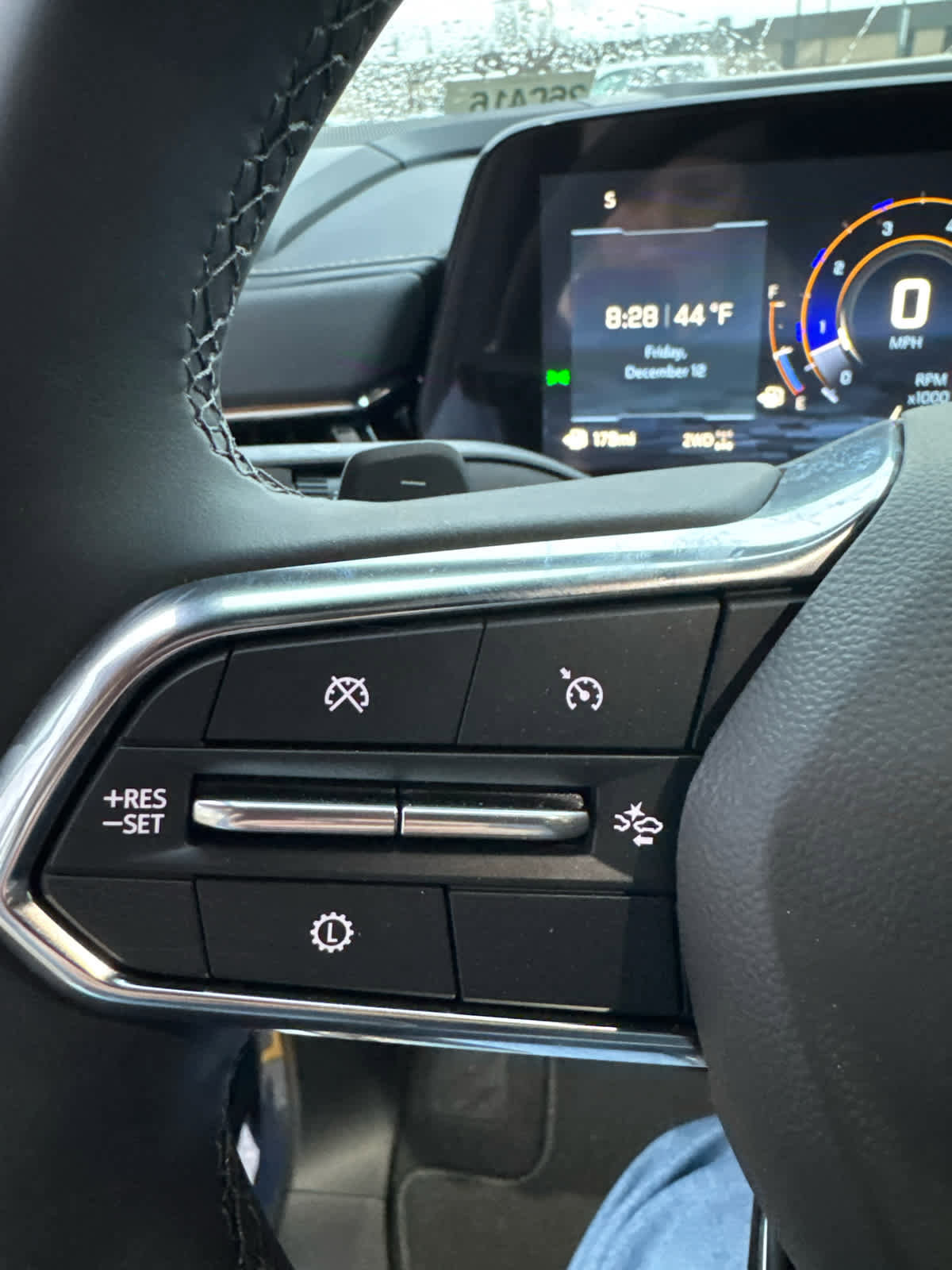 New 2026 Chevrolet Suburban Premier w/ Sun And Tow Package image 25