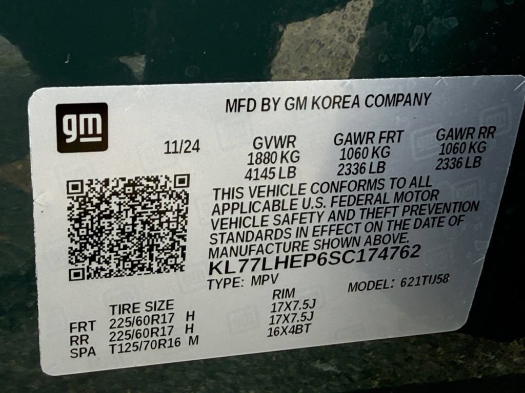 Used 2025 Chevrolet Trax LT FWD image 25