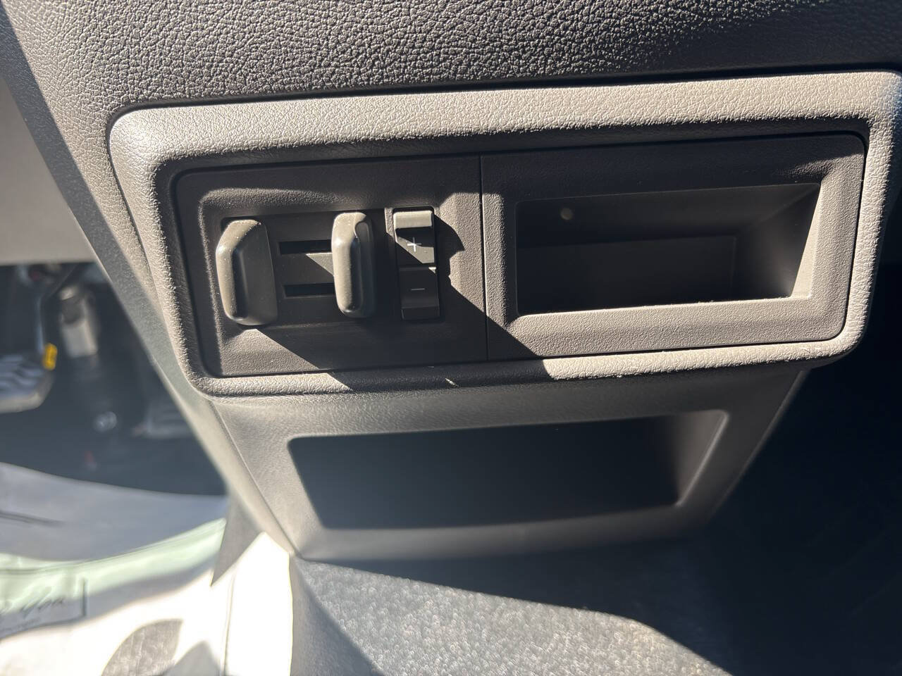 Used 2023 Ford Transit 250 Medium Roof AWD image 35