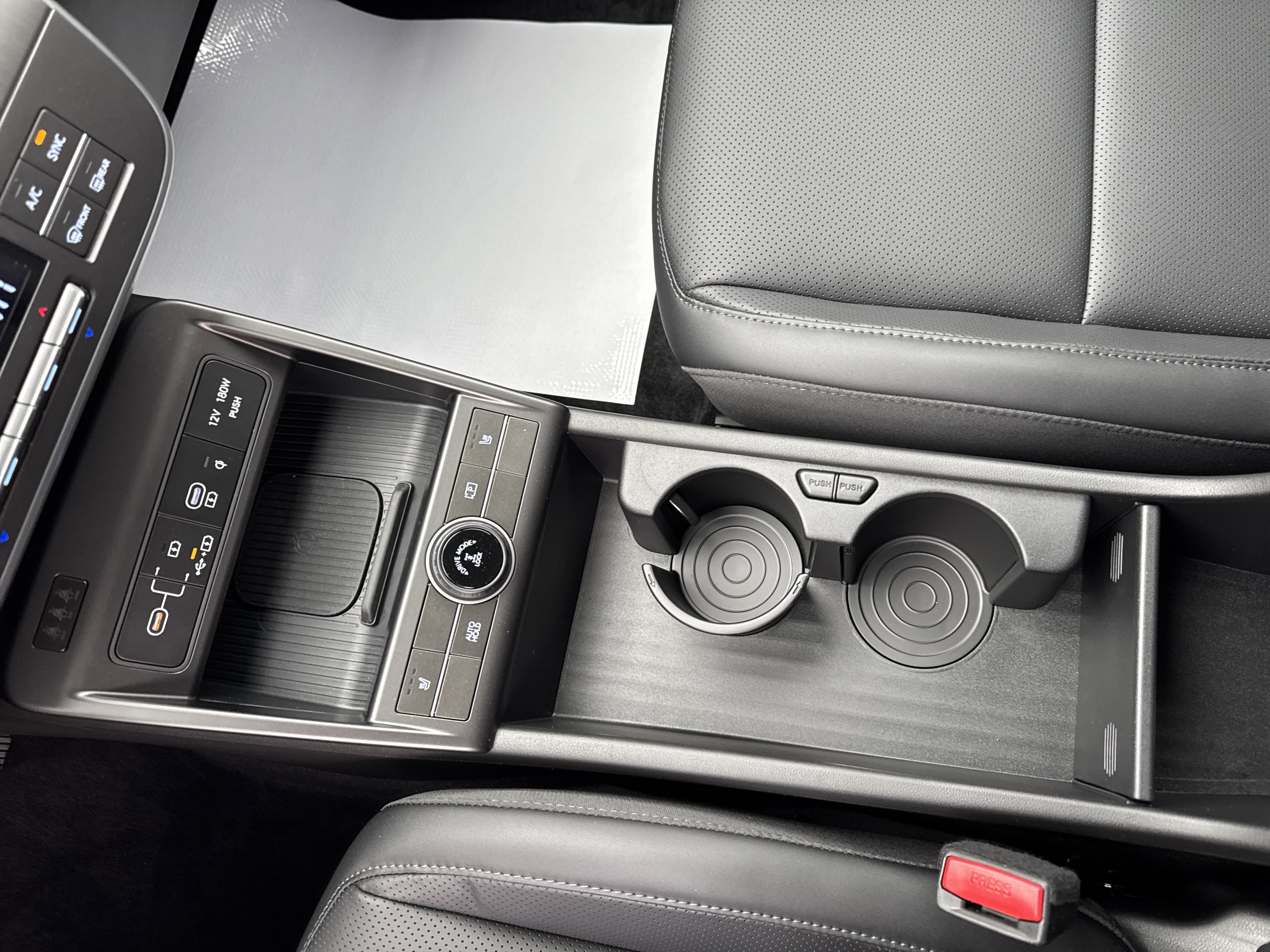 New 2026 Hyundai Kona SEL Premium image 24