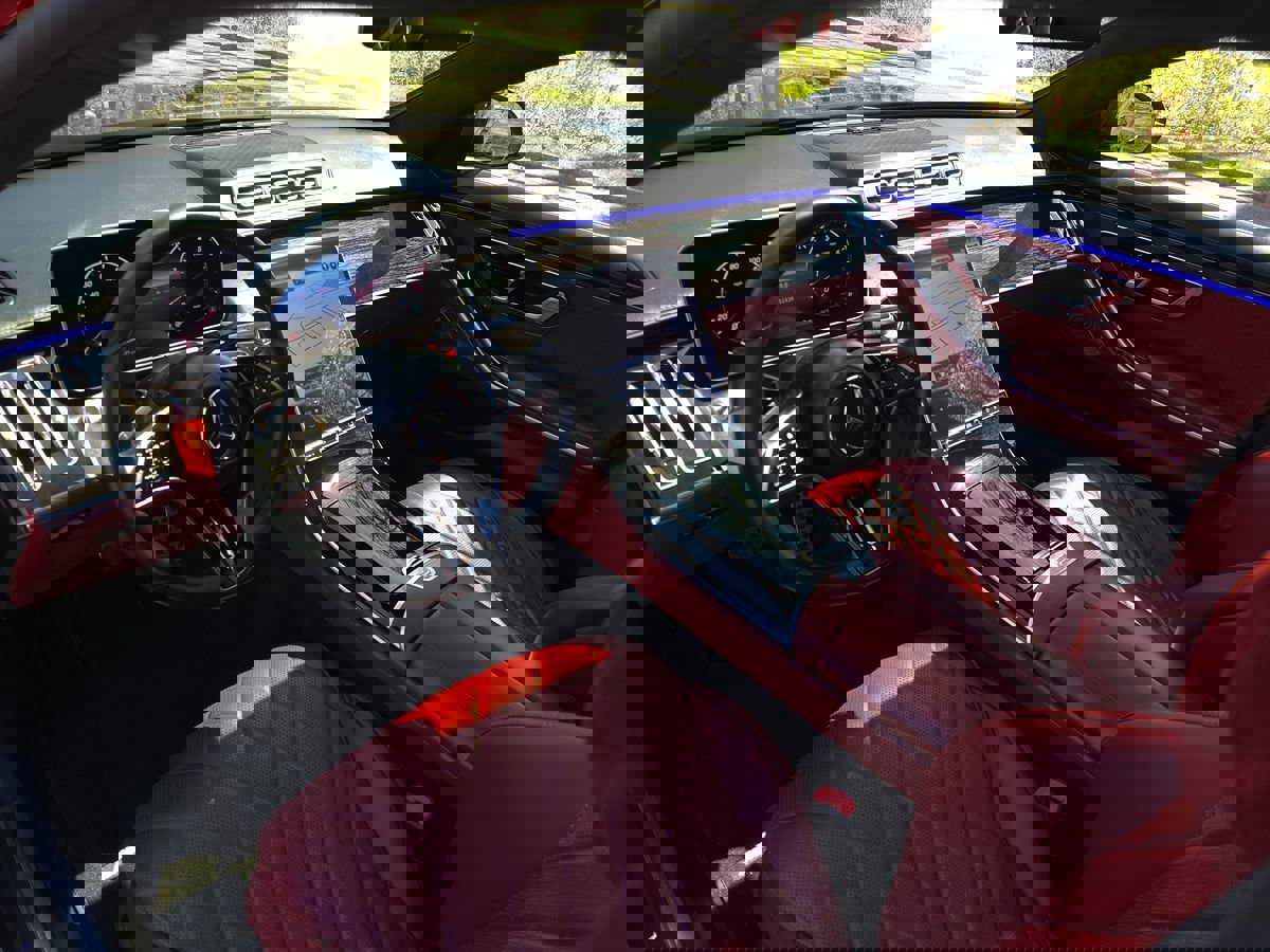 Used 2022 Mercedes-Benz S 500 4MATIC image 2