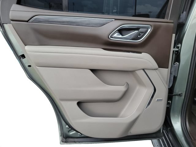 Used 2023 GMC Yukon SLT w/ SLT Premium Package AWD/4WD image 26