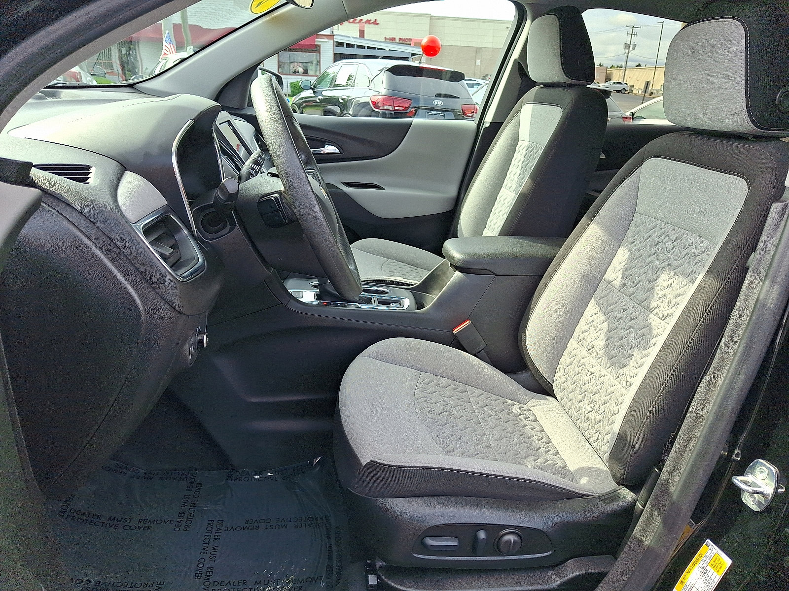 Used 2023 Chevrolet Equinox LS w/ LS Convenience Package image 14