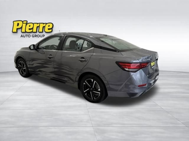 Used 2025 Nissan Sentra SV image 2