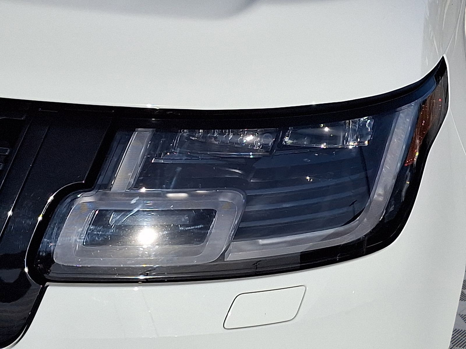 Used 2021 Land Rover Range Rover Westminster Edition image 8