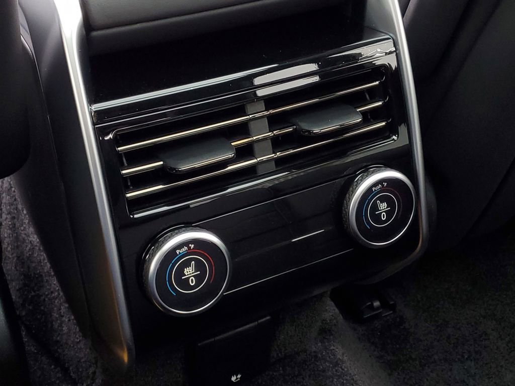 New 2026 Land Rover Range Rover SE image 27