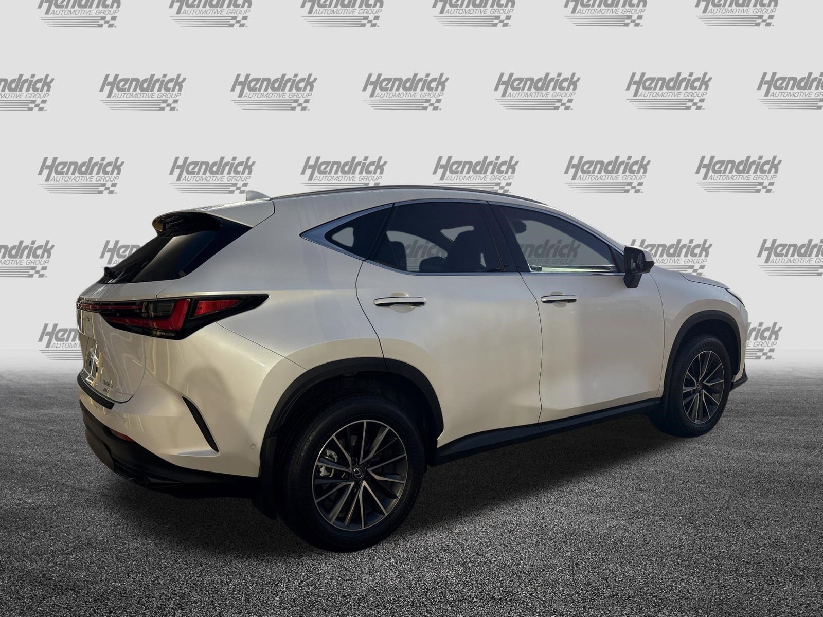 Used 2024 Lexus NX 350h AWD w/ Vision Package image 10