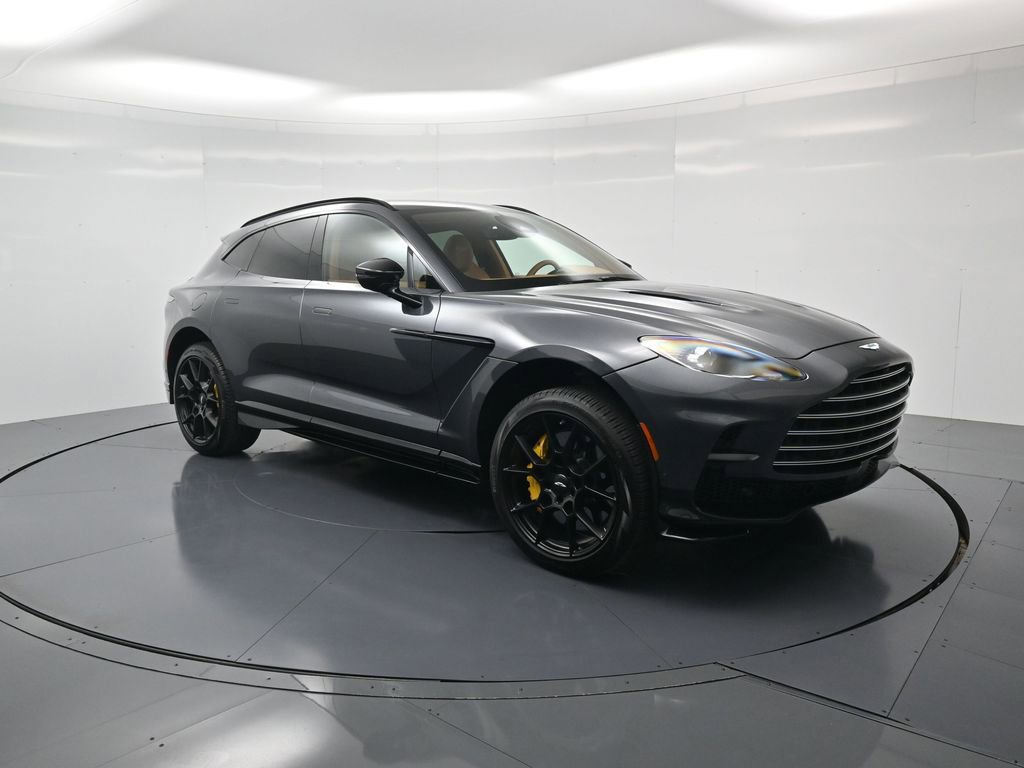Used 2025 Aston Martin DBX 707 AWD/4WD image 32