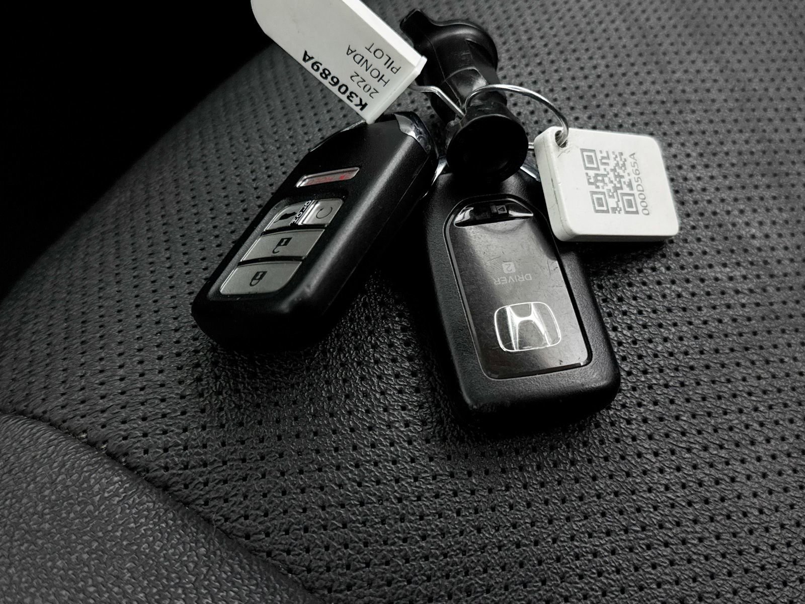 Used 2022 Honda Pilot Elite image 41