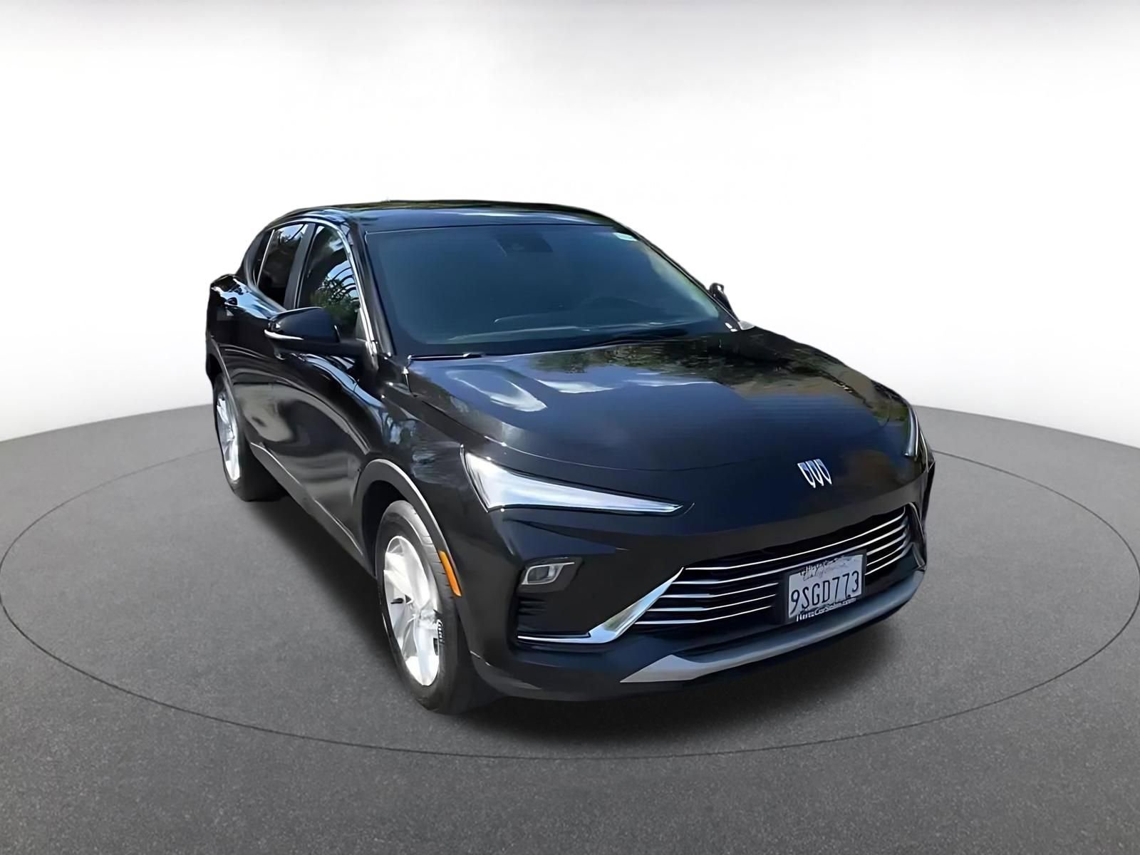 Used 2025 Buick Envista Preferred image 3