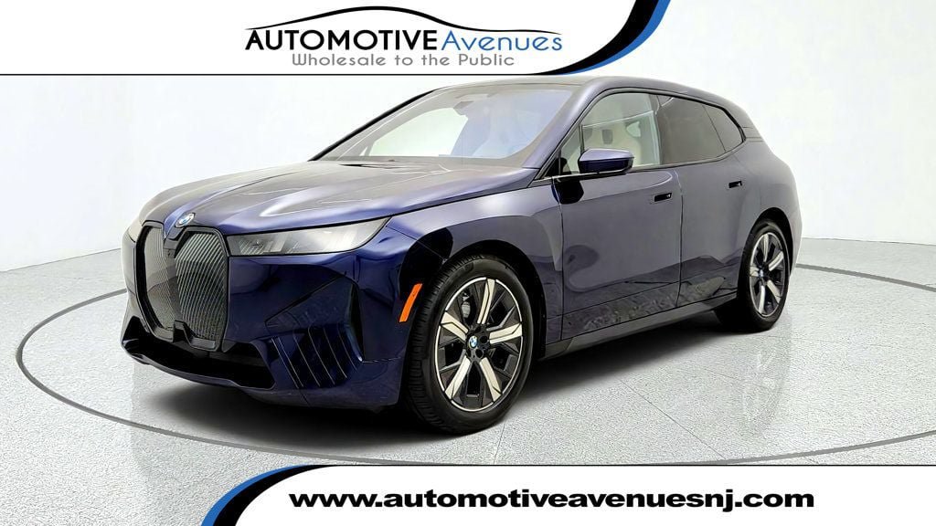 Used 2026 BMW iX xDrive60 w/ Executive Package