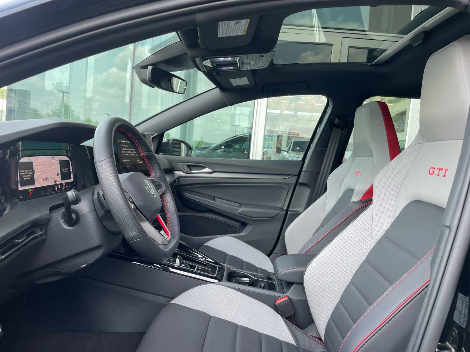 Certified 2025 Volkswagen GTI Autobahn FWD image 10