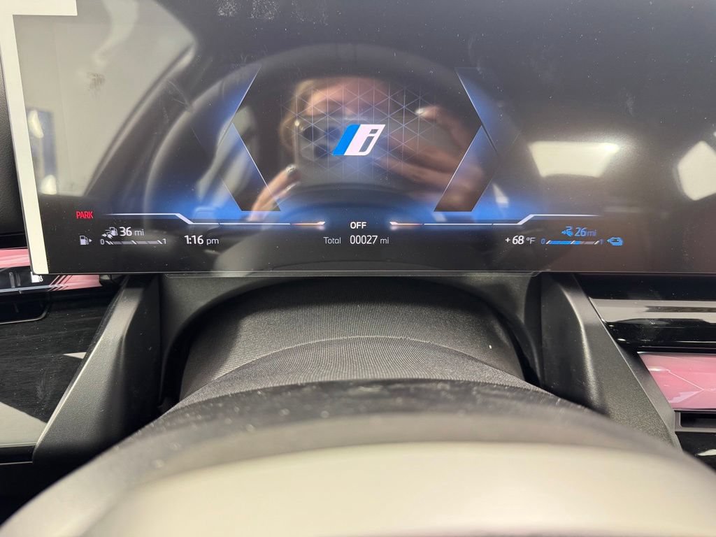 New 2027 BMW 550e xDrive AWD/4WD image 19