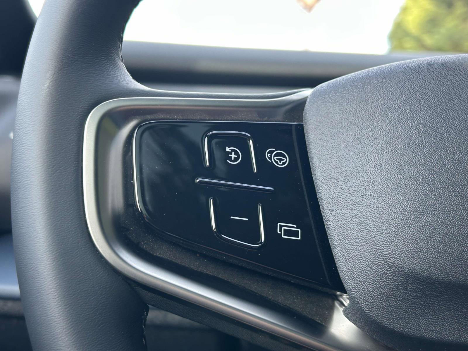 New 2026 Volvo EX30 Plus image 19