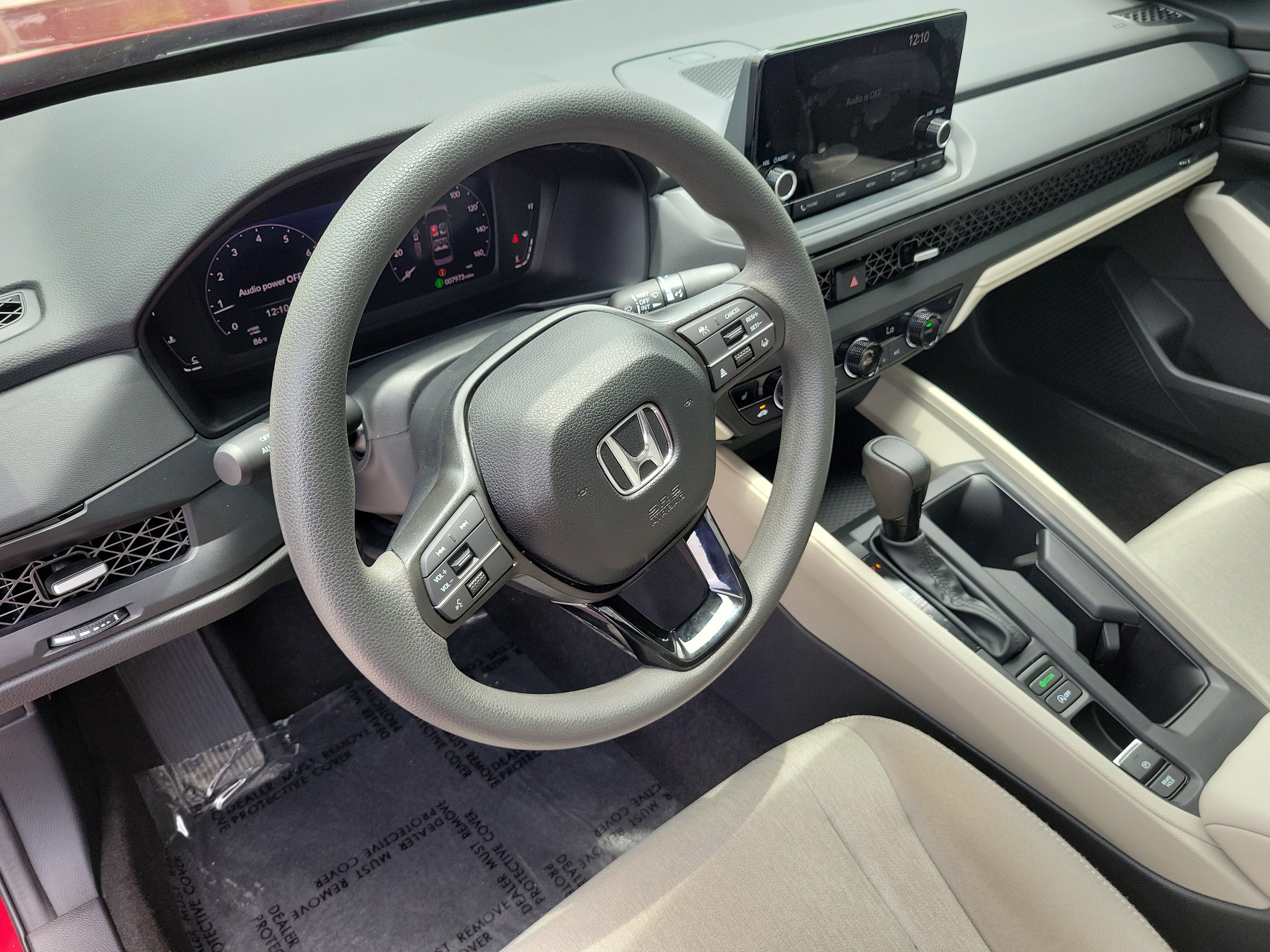 Used 2025 Honda Accord SE image 28
