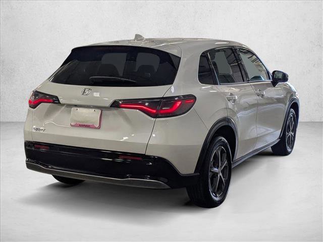 Used 2025 Honda HR-V EX-L image 5