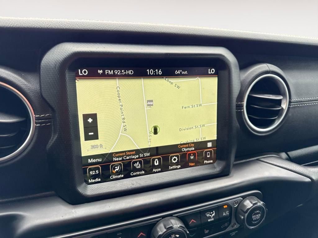 Certified 2022 Jeep Wrangler Unlimited Sahara w/ Cold Weather Group image 18