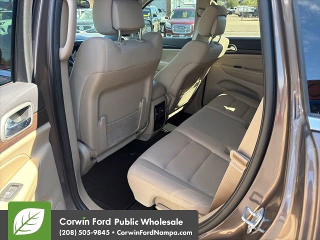 Used 2018 Jeep Grand Cherokee Laredo image 27