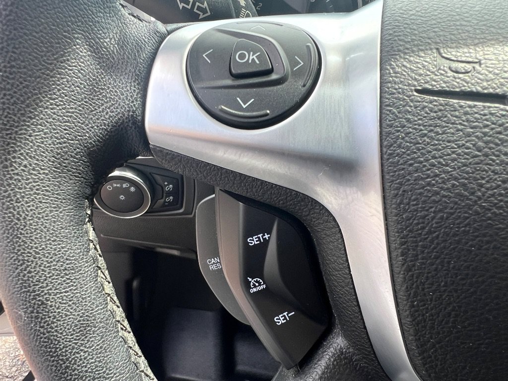Used 2014 Ford Focus Titanium FWD image 19