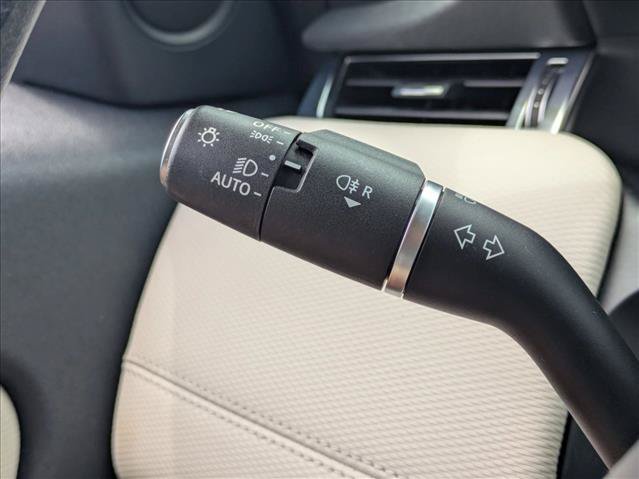 Used 2023 Land Rover Discovery Sport S R-Dynamic AWD/4WD image 12