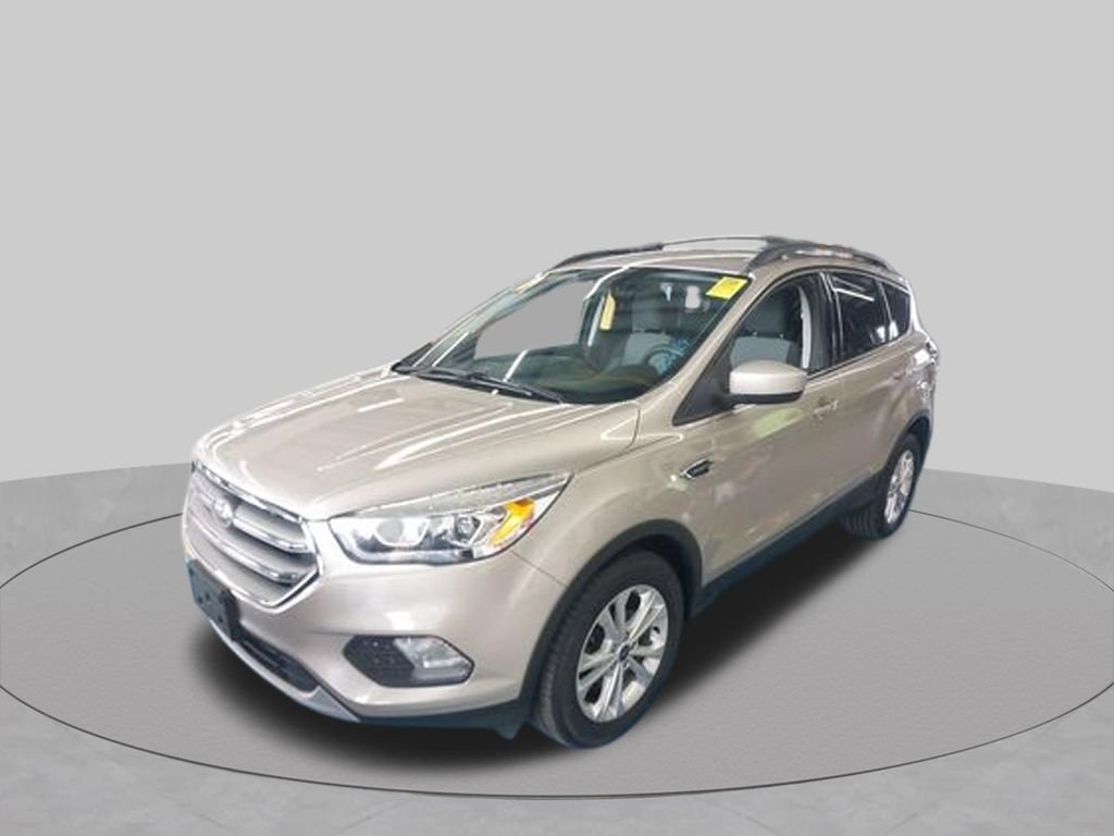 Used 2017 Ford Escape SE w/ Equipment Group 201A AWD/4WD image 38